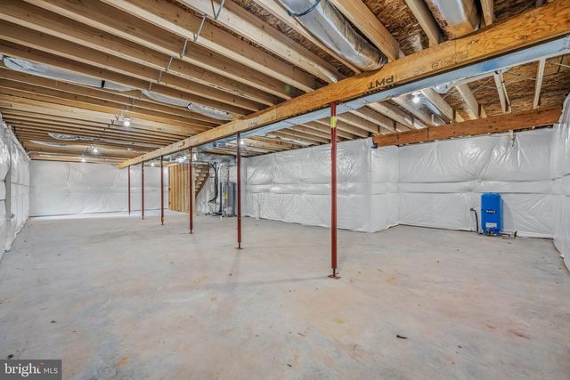 2499 AUDUBON RD, Hedgesville, WV 25427