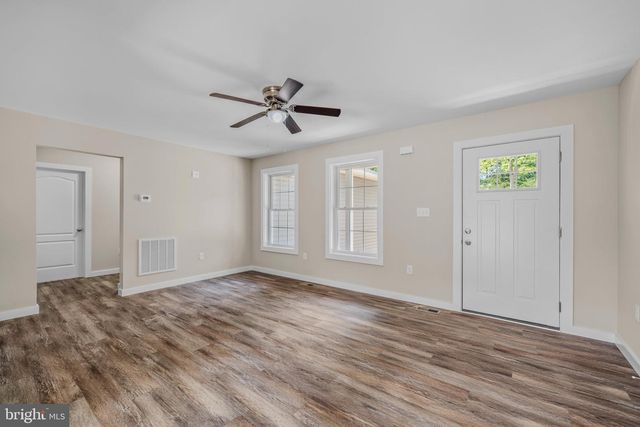 2499 AUDUBON RD, Hedgesville, WV 25427