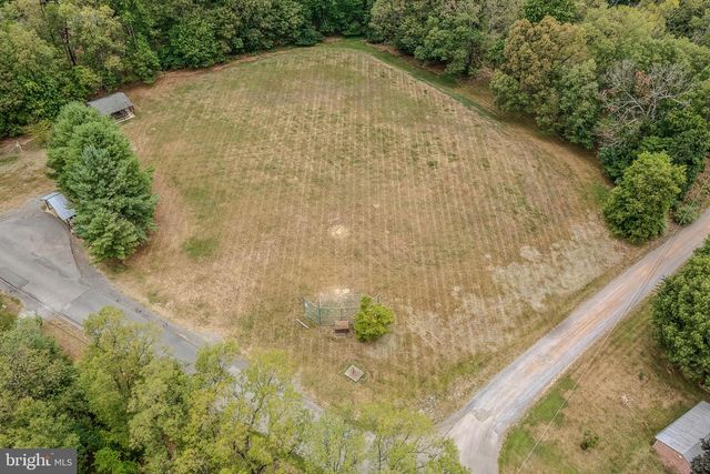 2499 AUDUBON RD, Hedgesville, WV 25427