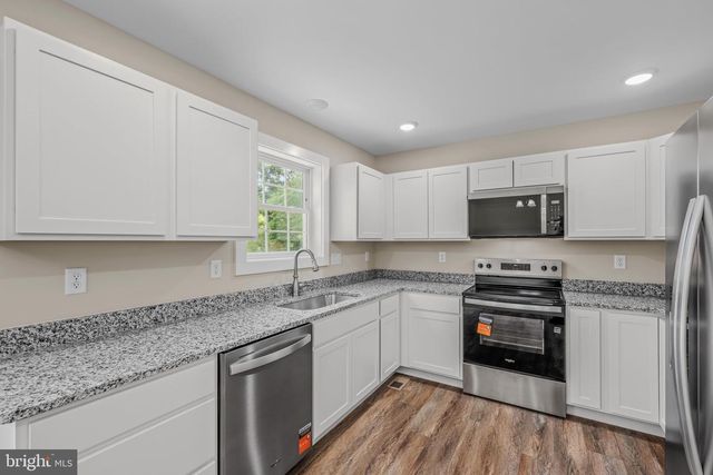 2499 AUDUBON RD, Hedgesville, WV 25427