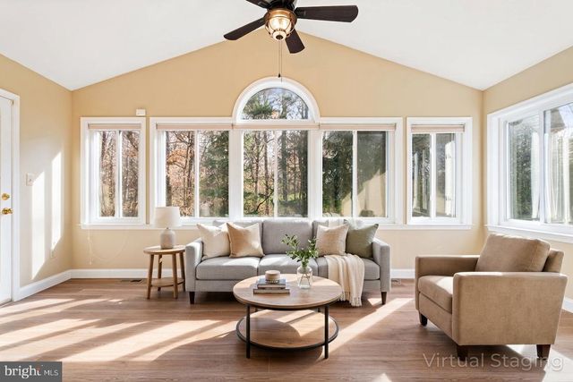 9024 BABER DR, Manassas, VA 20112