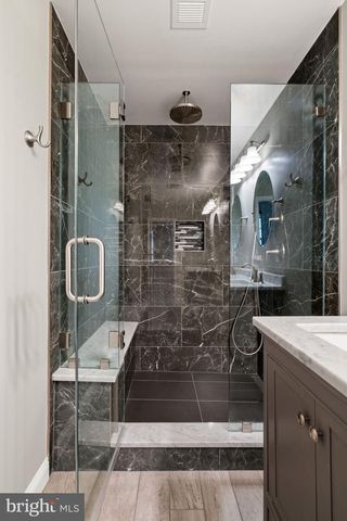 9024 BABER DR, Manassas, VA 20112