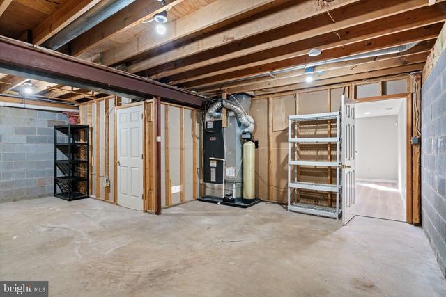 9024 BABER DR, Manassas, VA 20112