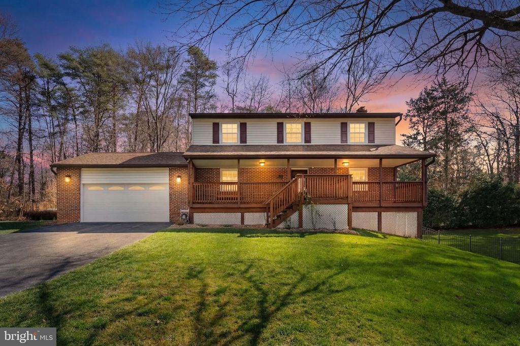 9024 BABER DR, Manassas, VA 20112