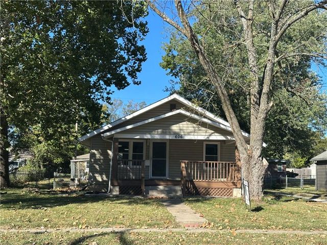 606 W South Street, Harrisonville, MO 64701