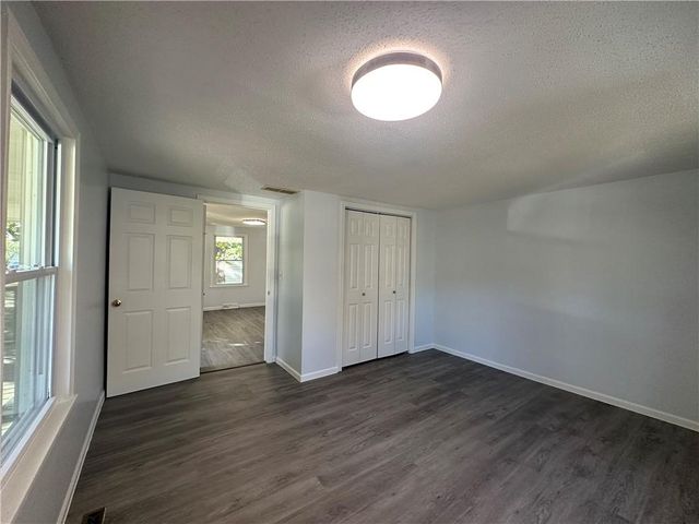 606 W South Street, Harrisonville, MO 64701