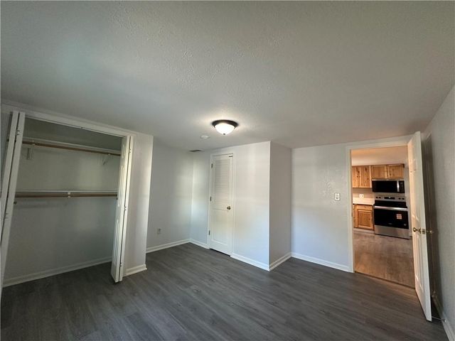 606 W South Street, Harrisonville, MO 64701