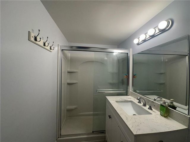 606 W South Street, Harrisonville, MO 64701