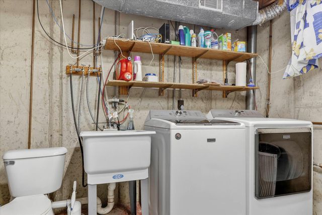 8058 Wimbledon Drive, Portage, MI 49024