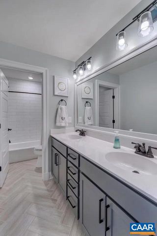 22 WARWICK DR, Crozet, VA 22932