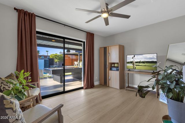 4937 N 82ND Street, Scottsdale, AZ 85251