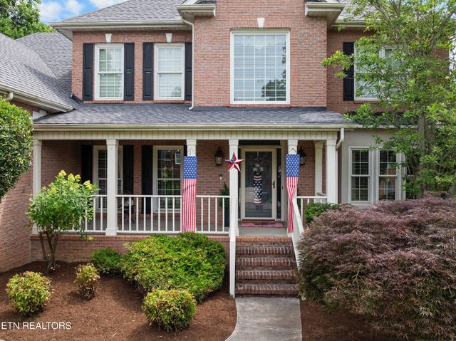7819 La Barrington Blvd, Powell, TN 37849