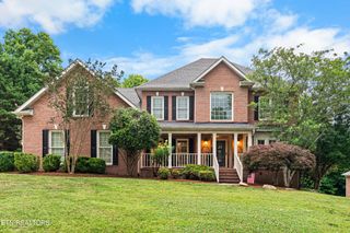 7819 La Barrington Blvd, Powell, TN 37849