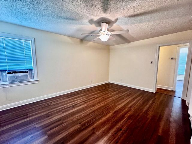 1610 Wilshire BLVD, Austin, TX 78722