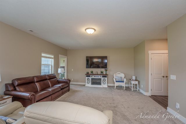 7483 Hardwood Street 79, Caledonia, MI 49316