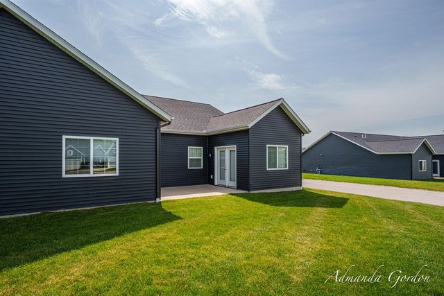 7483 Hardwood Street 79, Caledonia, MI 49316