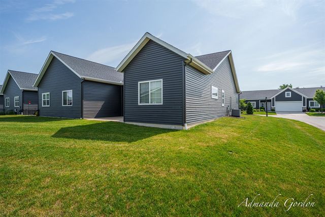 7483 Hardwood Street 79, Caledonia, MI 49316