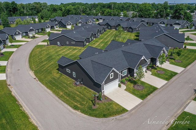 7483 Hardwood Street 79, Caledonia, MI 49316