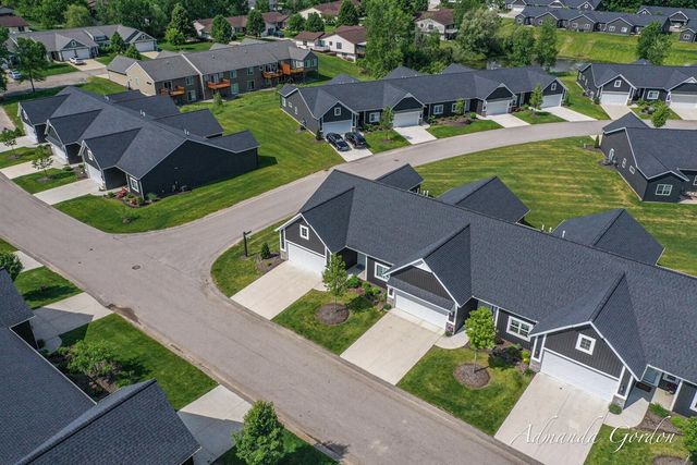 7483 Hardwood Street 79, Caledonia, MI 49316