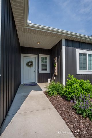 7483 Hardwood Street 79, Caledonia, MI 49316