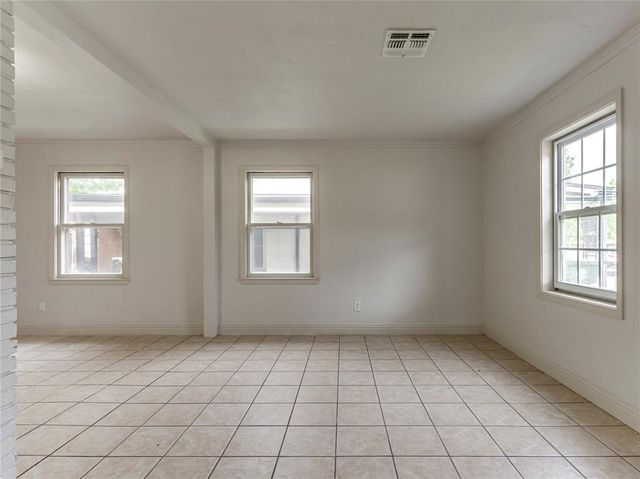 230 E Jacobs Drive, Midwest City, OK 73110