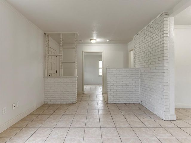 230 E Jacobs Drive, Midwest City, OK 73110