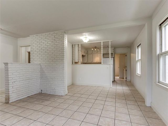 230 E Jacobs Drive, Midwest City, OK 73110