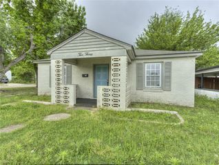 230 E Jacobs Drive, Midwest City, OK 73110