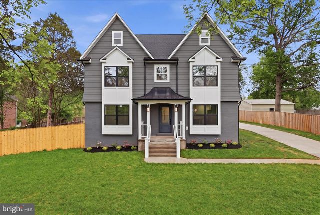 8323 ROLLING RD, Manassas, VA 20110
