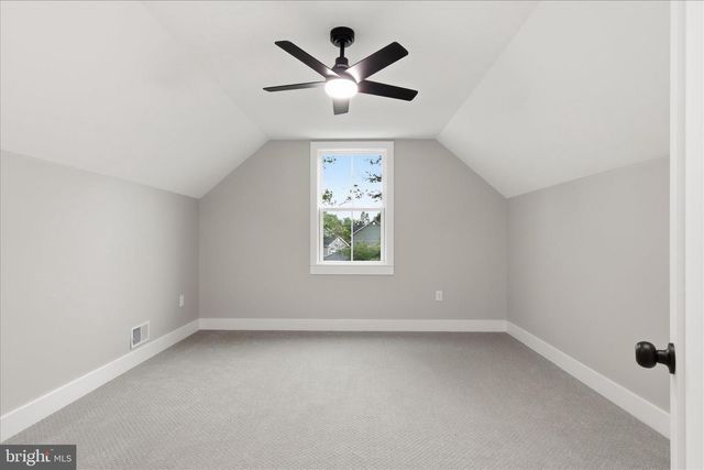 8323 ROLLING RD, Manassas, VA 20110