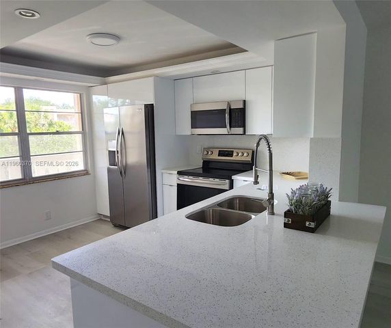 2304 Lucaya Ln G3, Coconut Creek, FL 33066