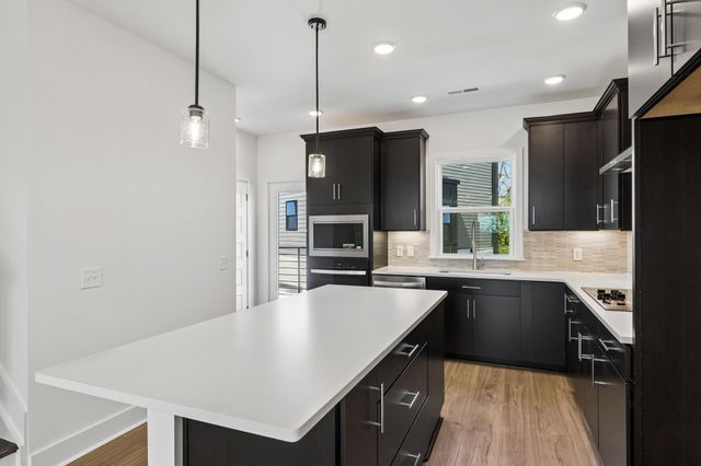 503 Cityscape Dr, Nashville, TN 37218