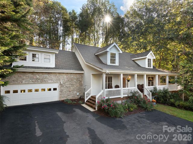 101 Skyview Drive, Asheville, NC 28804