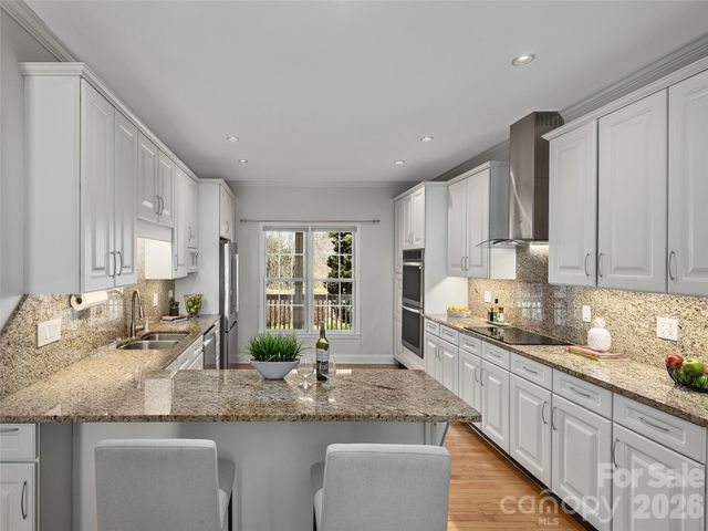 101 Skyview Drive, Asheville, NC 28804