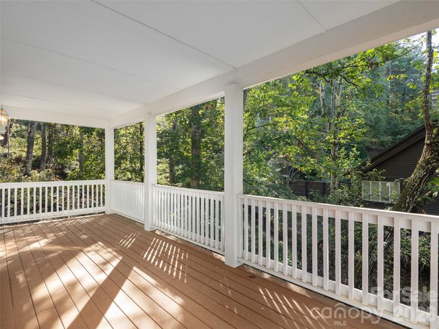 101 Skyview Drive, Asheville, NC 28804