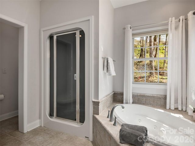 101 Skyview Drive, Asheville, NC 28804