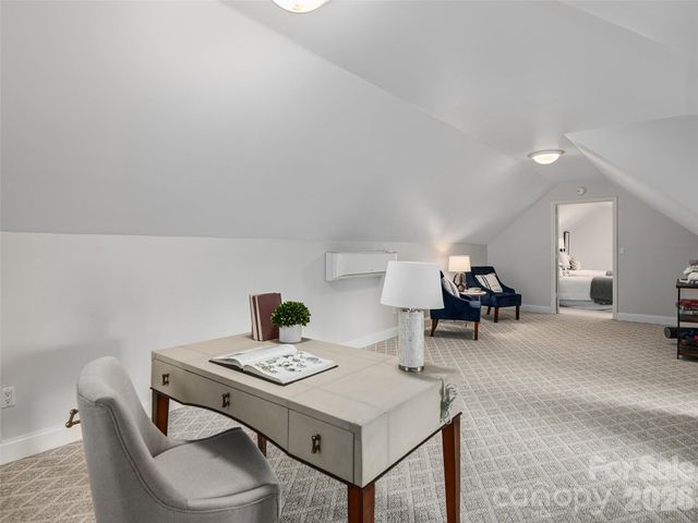 101 Skyview Drive, Asheville, NC 28804