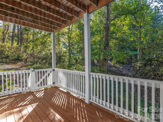 101 Skyview Drive, Asheville, NC 28804