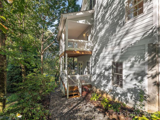 101 Skyview Drive, Asheville, NC 28804