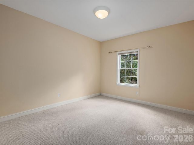 101 Skyview Drive, Asheville, NC 28804