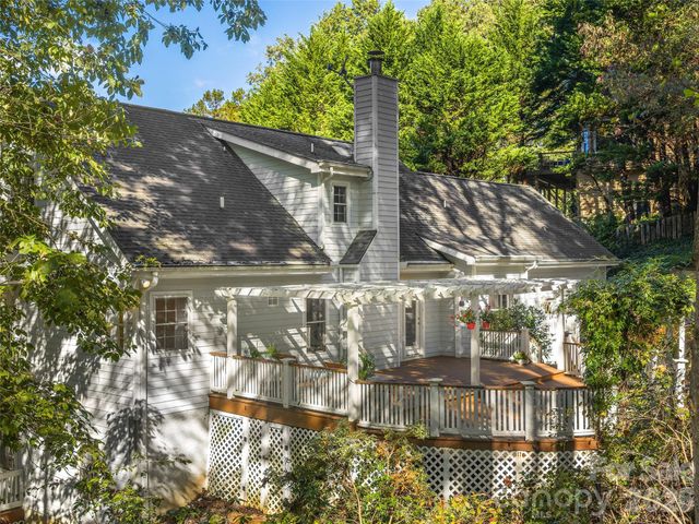 101 Skyview Drive, Asheville, NC 28804