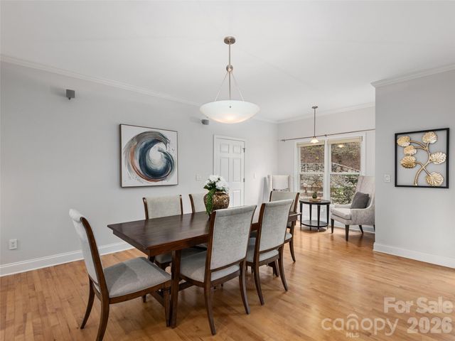 101 Skyview Drive, Asheville, NC 28804