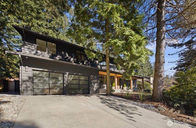 14824 119th Ave NE, Kirkland, WA 98034