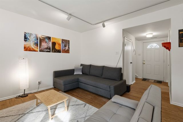 2165 A 45TH SW, Los Alamos, NM 87544