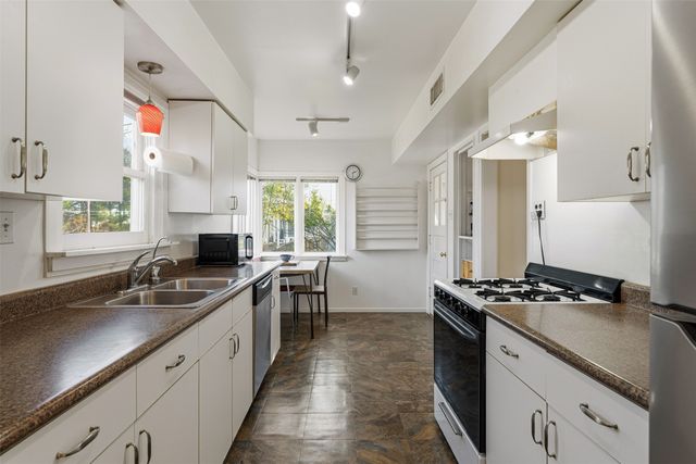 2165 A 45TH SW, Los Alamos, NM 87544