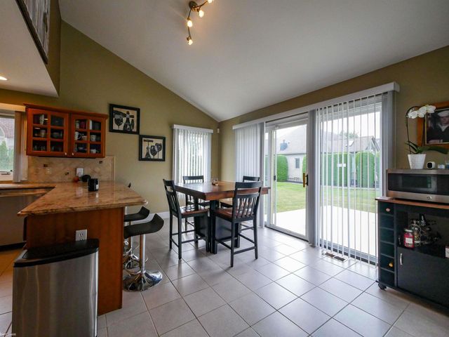 49571 Compass Point Drive, Chesterfield Twp, MI 48047