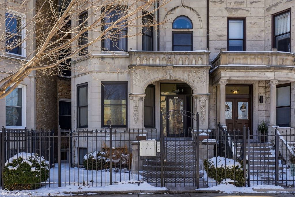 4736 S Prairie Avenue, Chicago, IL 60615 — photo 5