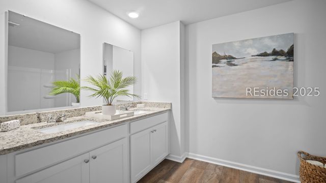 33 Bottom Board Ct, Ridgeland, SC 29936