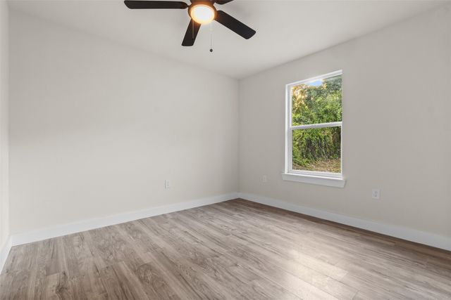 1507 E Waco Avenue, Dallas, TX 75216