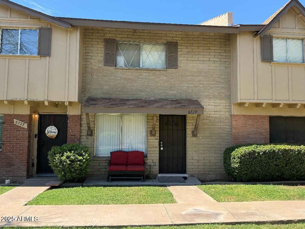 6729 N 44TH Avenue, Glendale, AZ 85301